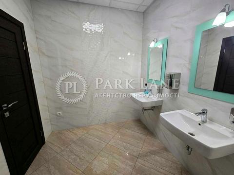 комерційна за адресою Михайла Грушевського вул., 9б