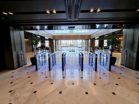 комерційна за адресою Михайла Грушевського вул., 9б