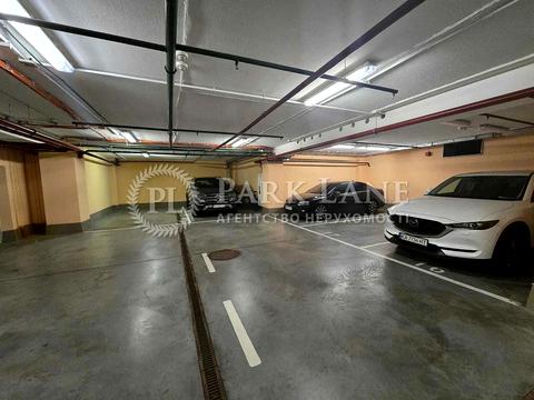 комерційна за адресою Михайла Грушевського вул., 9б