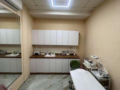 коммерческая по адресу Крещатик ул. (Kreschatic), 13