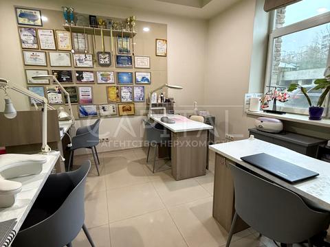 комерційна за адресою Мокра вул. (Кудряшова), 16