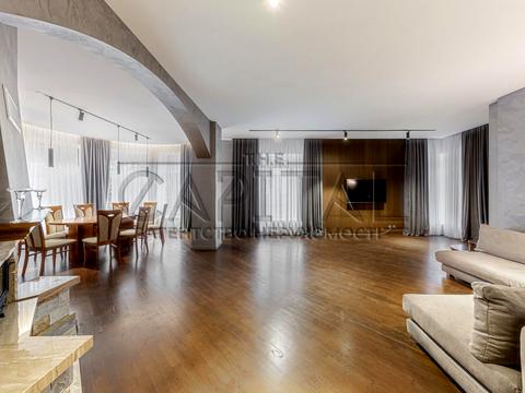 будинок за адресою смт. Козин, Затишна вул.