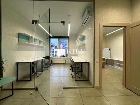 комерційна за адресою Жилянська вул., 68