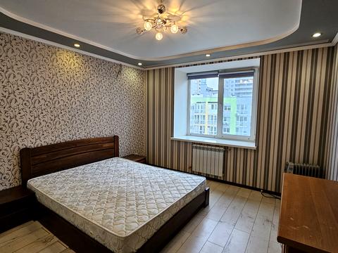 квартира по адресу Миколи Хвильового ул., 1