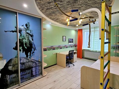 квартира по адресу Миколи Хвильового ул., 1