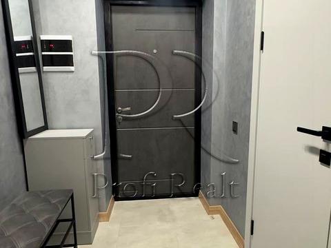 квартира по адресу Героев Небесной Сотни просп., (Будинок 20/10)