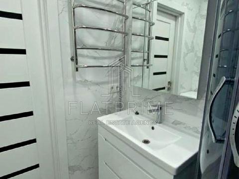 квартира за адресою Михайла Максимовича вул. (Онуфрія Трутенка), 32-А