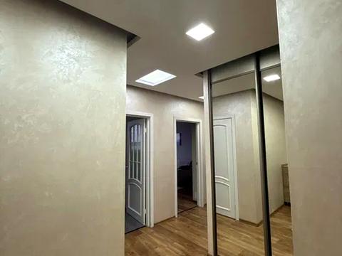 квартира по адресу Любомира Гузара просп. (Космонавта Комарова), 46-В