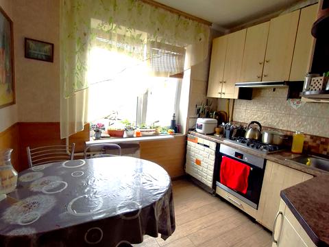 квартира за адресою Дмитра Луценка вул. (Крейсера "Аврора"), 9