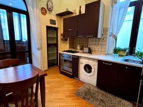 квартира за адресою Київ, Лютеранська вул., 6