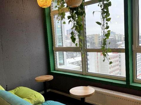 комерційна за адресою Кловський узвіз, 7