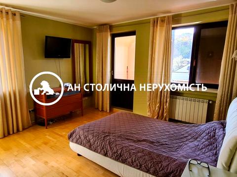 будинок за адресою Добрий Шлях вул., 19