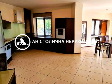 будинок за адресою Добрий Шлях вул., 19