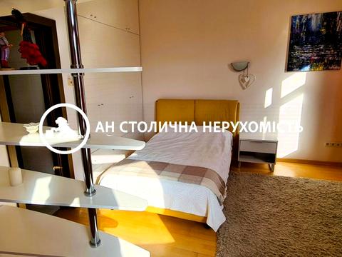 будинок за адресою Добрий Шлях вул., 19