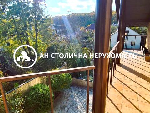 будинок за адресою Добрий Шлях вул., 19