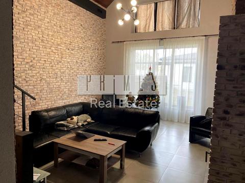 будинок за адресою с. Лебедівка, Набережна вул.