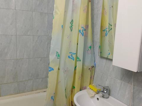 квартира за адресою Олександра Махова вул. (Жолудєва), 8-А