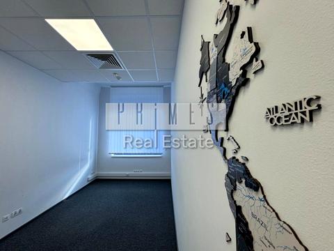 коммерческая по адресу Леси Украинки бульв., 4