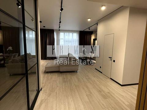 будинок за адресою с. Гнідин, Центральна вул.