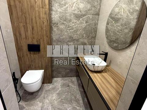 будинок за адресою с. Гнідин, Центральна вул.