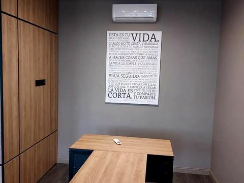 комерційна за адресою Київ, Жилянська вул., 68