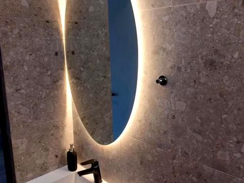 комерційна за адресою Київ, Жилянська вул., 68