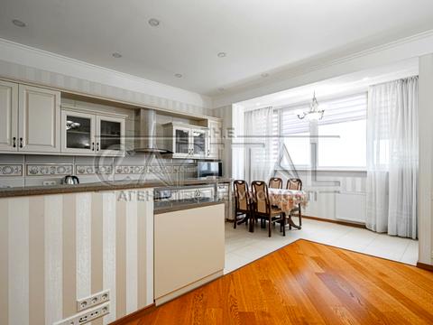 квартира по адресу Евгения Коновальца ул. (Щорса), 44-А