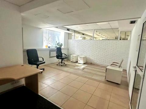 комерційна за адресою Олекси Тихого вул. (Виборзька), 89-А