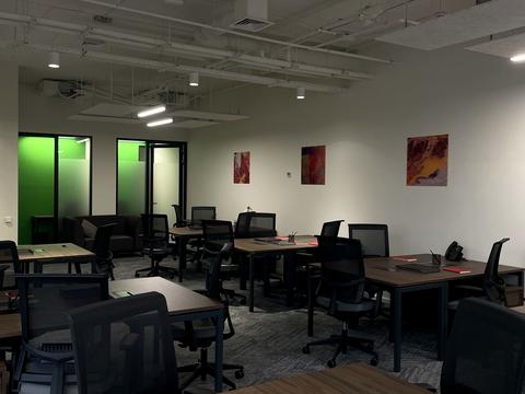 комерційна за адресою Берестейський просп. (Перемоги), 53