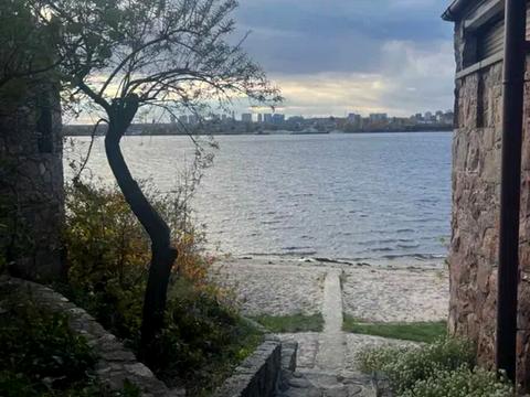 ділянка за адресою 42-га Садова вул.