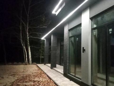 будинок за адресою с. Плюти, Київська вул.