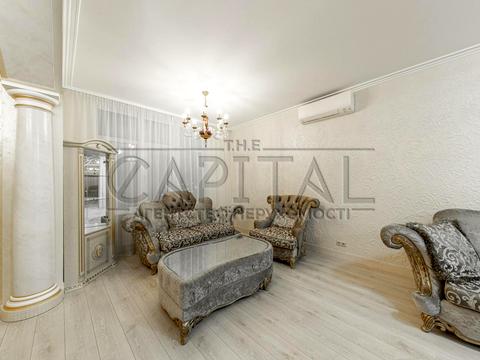 квартира по адресу Андрея Верхогляда ул. (Михайла Драгомирова), 20