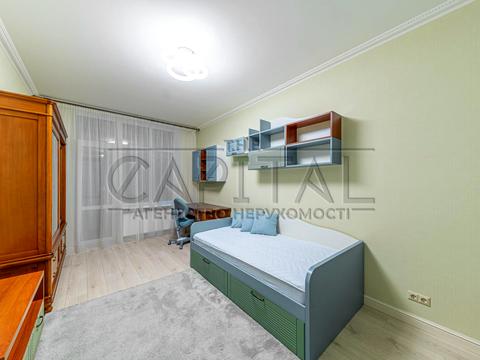 квартира по адресу Андрея Верхогляда ул. (Михайла Драгомирова), 20