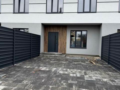 будинок за адресою 46-та Садова вул.