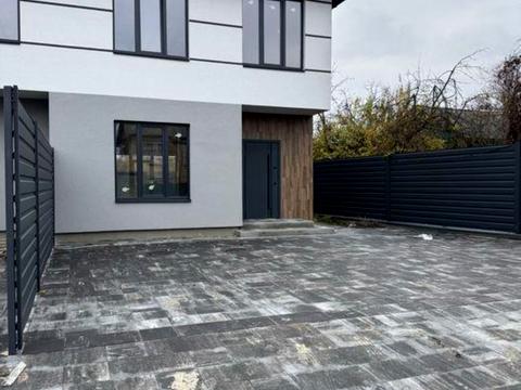 будинок за адресою 46-та Садова вул.