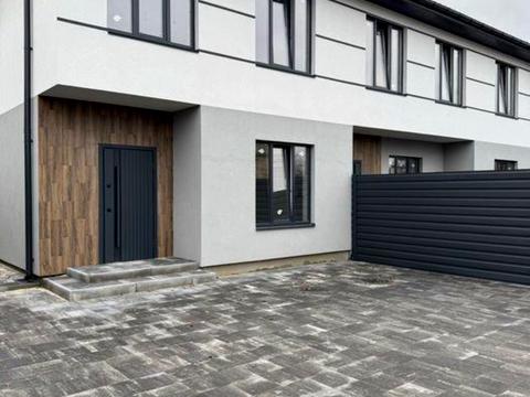 будинок за адресою 46-та Садова вул.