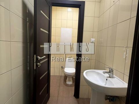 комерційна за адресою Андрія Верхогляда вул. (Михайла Драгомирова), 16