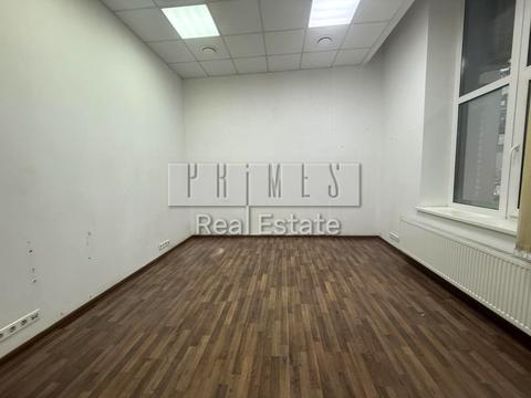 комерційна за адресою Андрія Верхогляда вул. (Михайла Драгомирова), 16