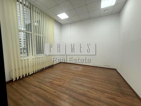 комерційна за адресою Андрія Верхогляда вул. (Михайла Драгомирова), 16