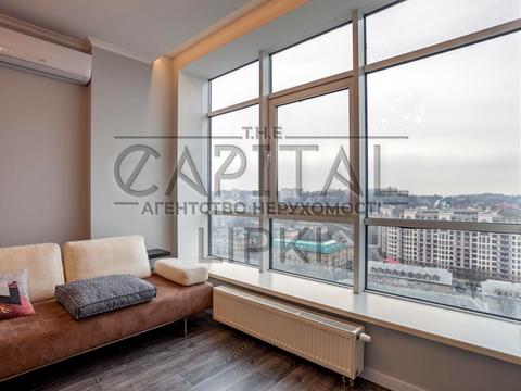 квартира по адресу Андрея Верхогляда ул. (Михайла Драгомирова), 5