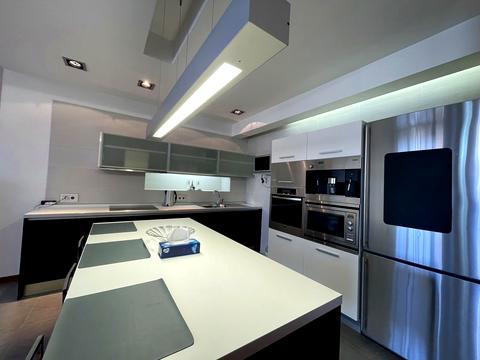 квартира за адресою Старонаводницька вул., 13