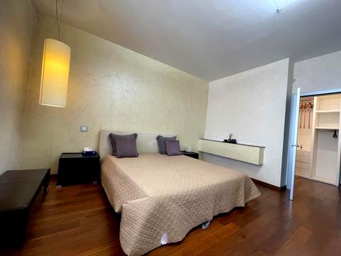 квартира за адресою Старонаводницька вул., 13