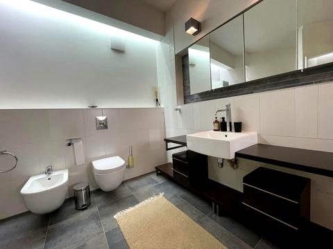 квартира за адресою Старонаводницька вул., 13