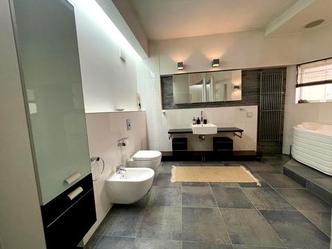 квартира за адресою Старонаводницька вул., 13