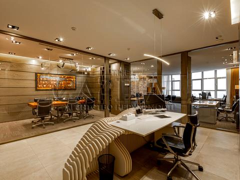 комерційна за адресою Кловський узвіз (Кловський), 7a