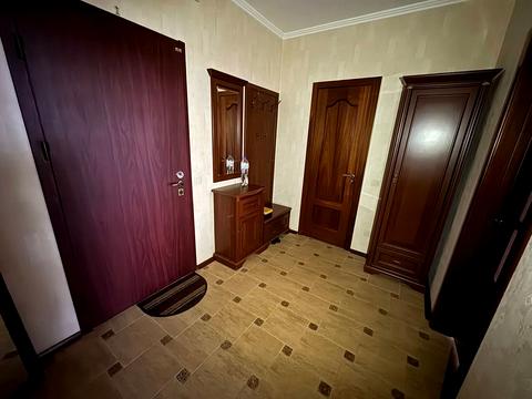 квартира за адресою Анни Ахматової вул., 35-А