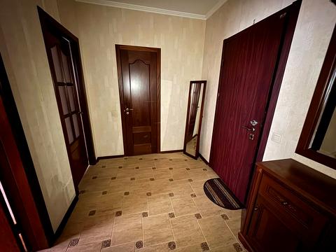 квартира за адресою Анни Ахматової вул., 35-А