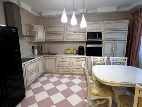 квартира за адресою Волинська вул., 10