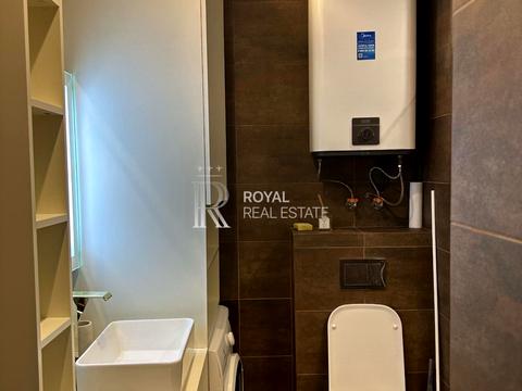 квартира за адресою Київ, Дніпровська набережна вул., 18-Б