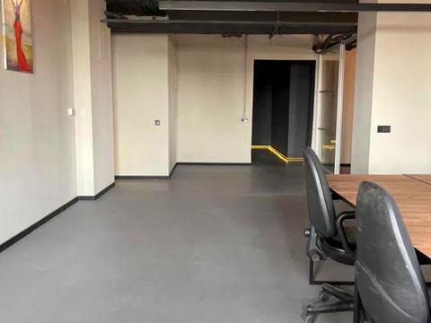 коммерческая по адресу Calle Dilova ул. (Димитрова), 2-Б